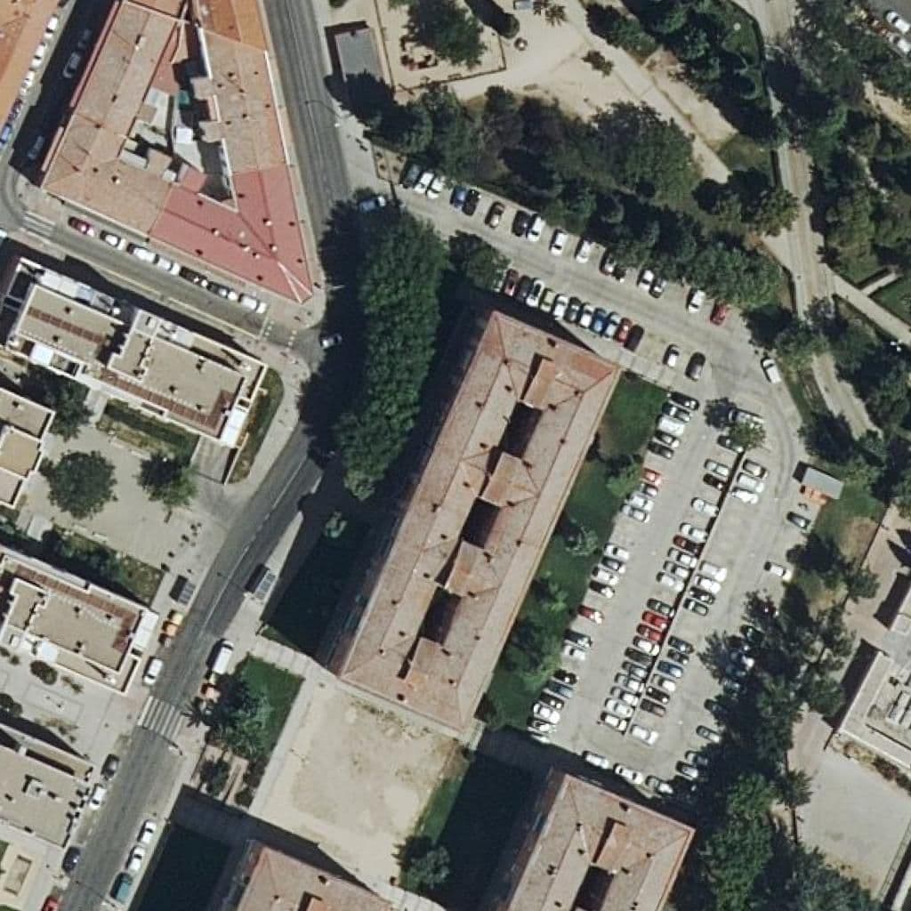 Aerial view of the grounds of Peques
