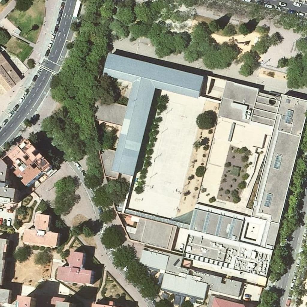 Aerial view of the grounds of Institut Valldemossa