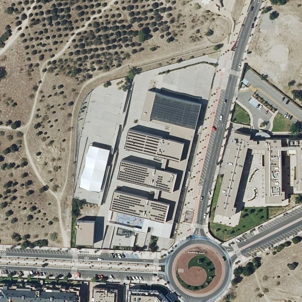 Вид згори на територію школи «Gsd Las Rozas»