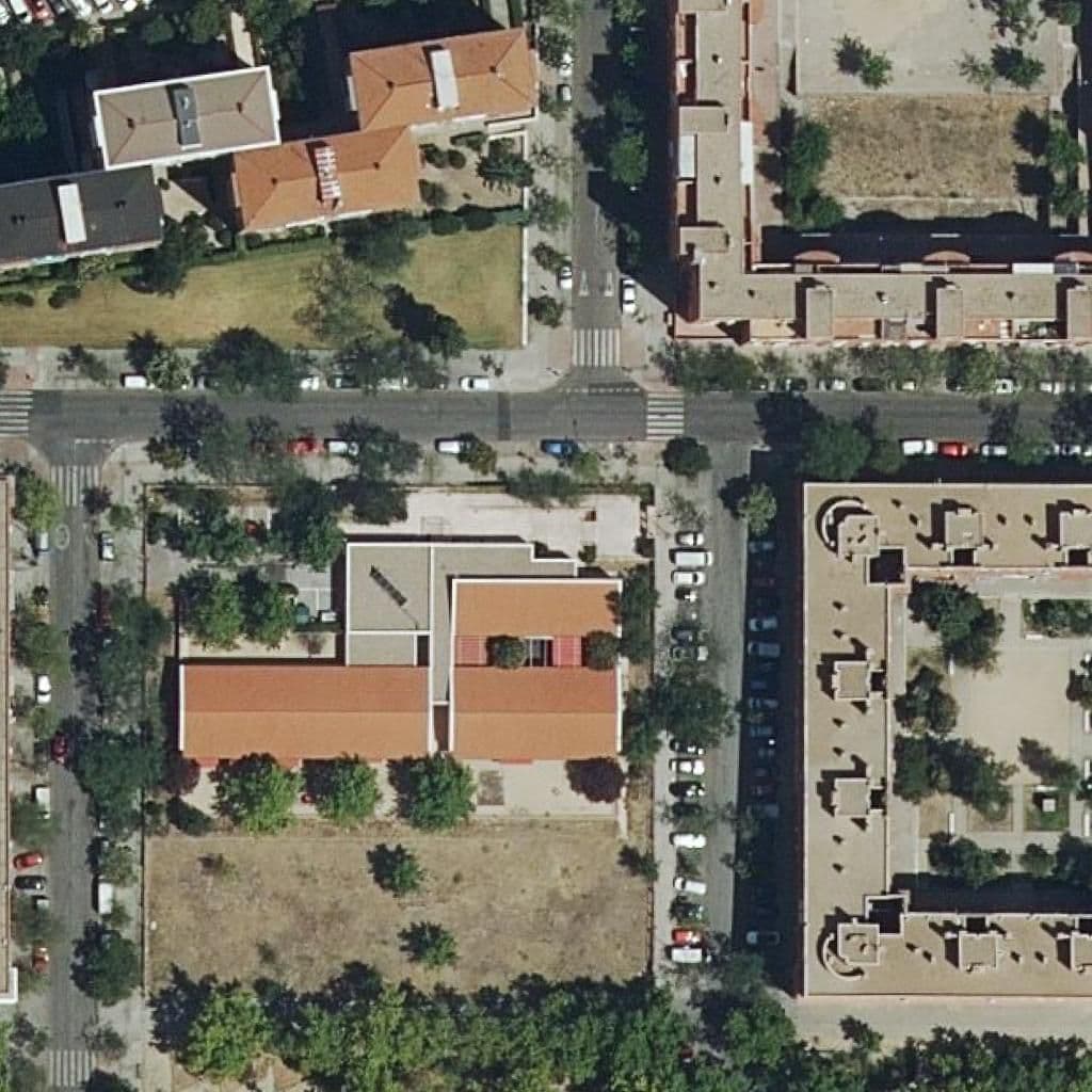 Aerial view of the grounds of El Desvan Ii