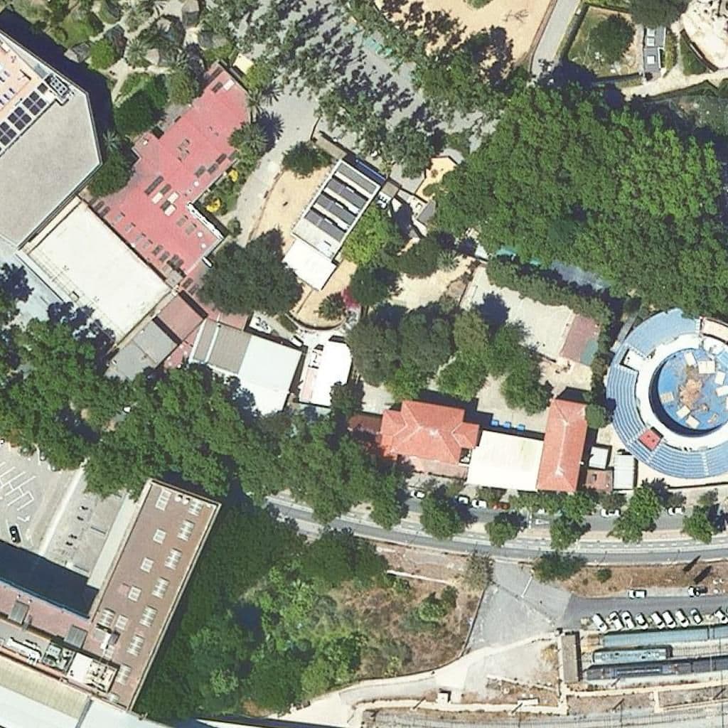 Aerial view of the grounds of Institut Hospital Del Mar Fp Sanitària