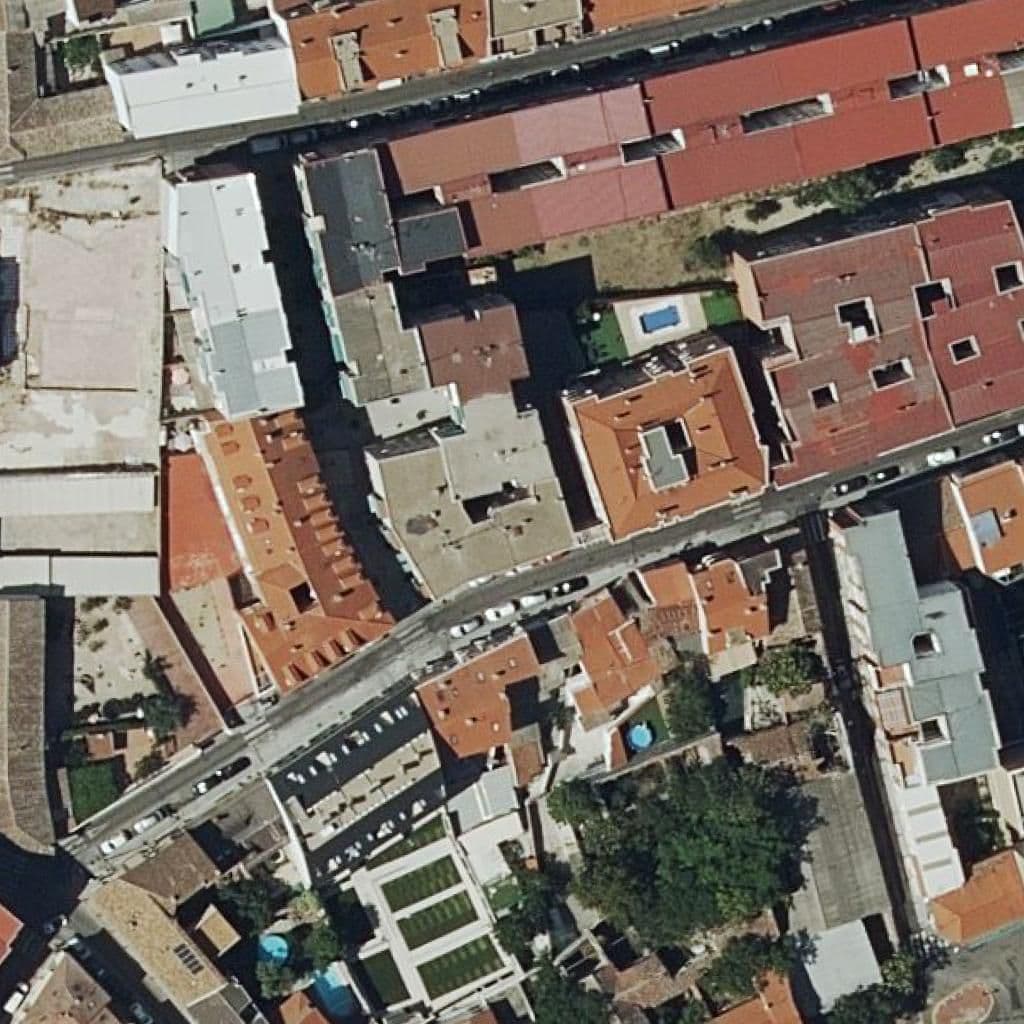 Вид сверху на территорию школы «Carambola»