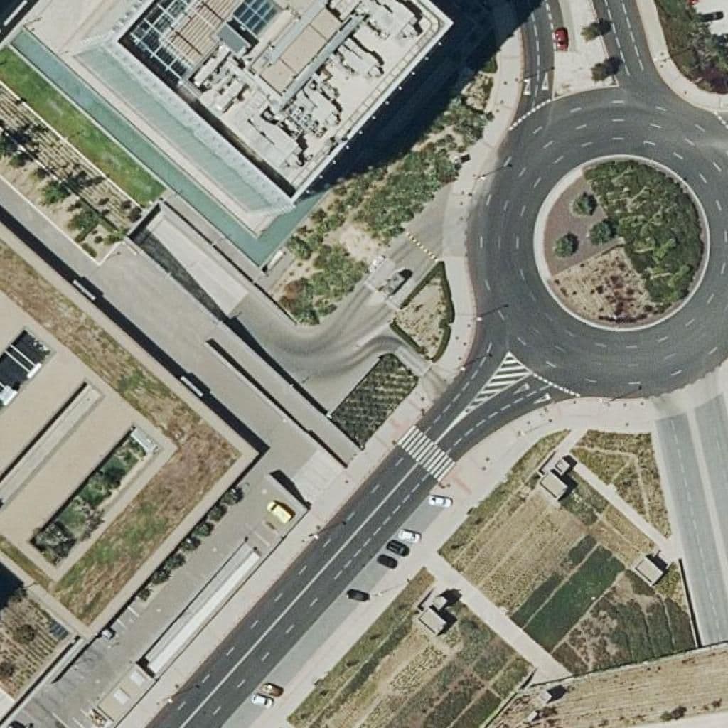 Вид сверху на территорию школы «Inizia Distrito C»