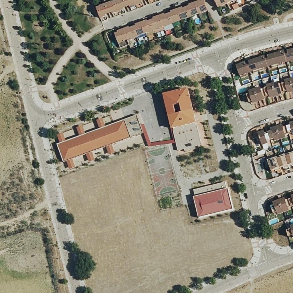Aerial view of the grounds of Daoiz Y Velarde