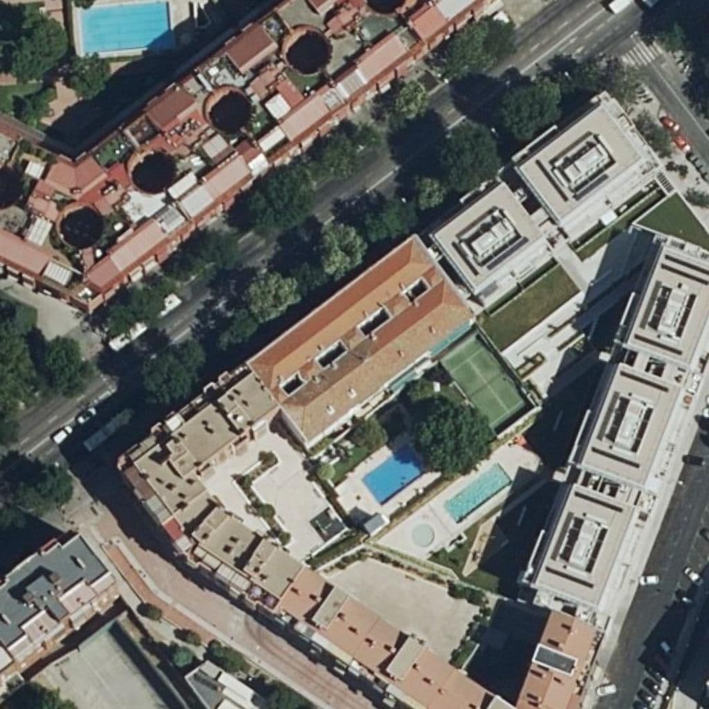 Aerial view of the grounds of El Duende Travieso