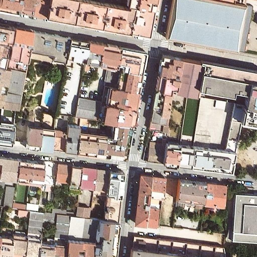 Вид згори на територію школи «Centre De Dansa De Girona»