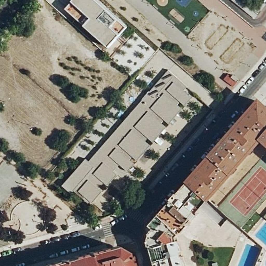 Aerial view of the grounds of Los Pinos De Maeve