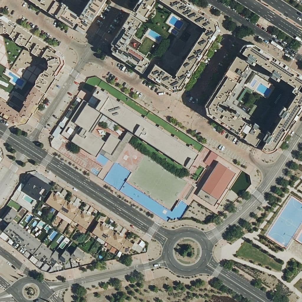 Вид згори на територію школи «Colegio Torrevilano»