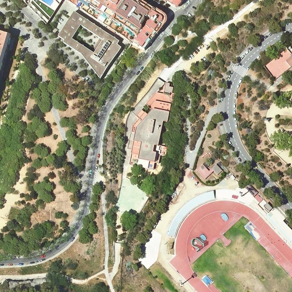 Aerial view of the grounds of Escola Bressol Bellmunt