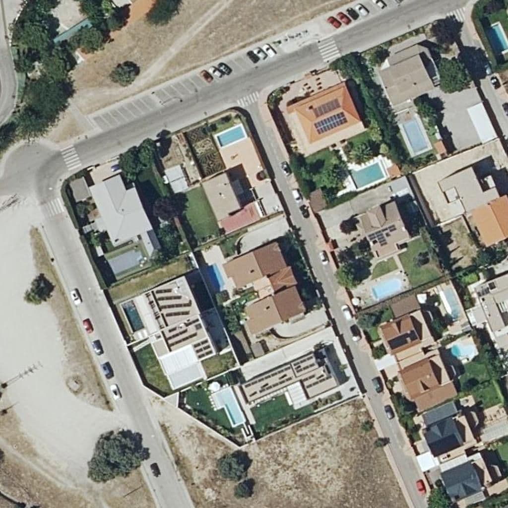 Aerial view of the grounds of Jugar Y Sentir