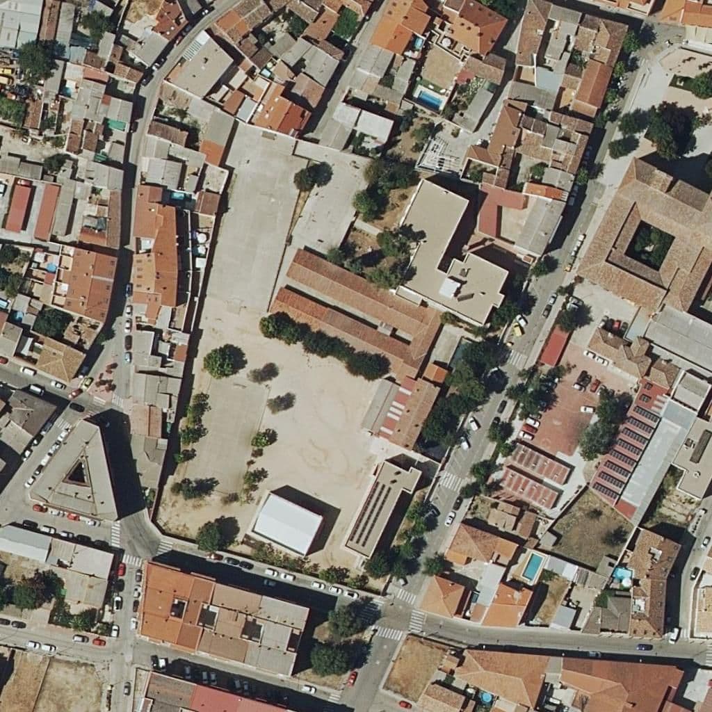 Aerial view of the grounds of Instituto De Formacion Profesional De Sanidad Y Emergencias