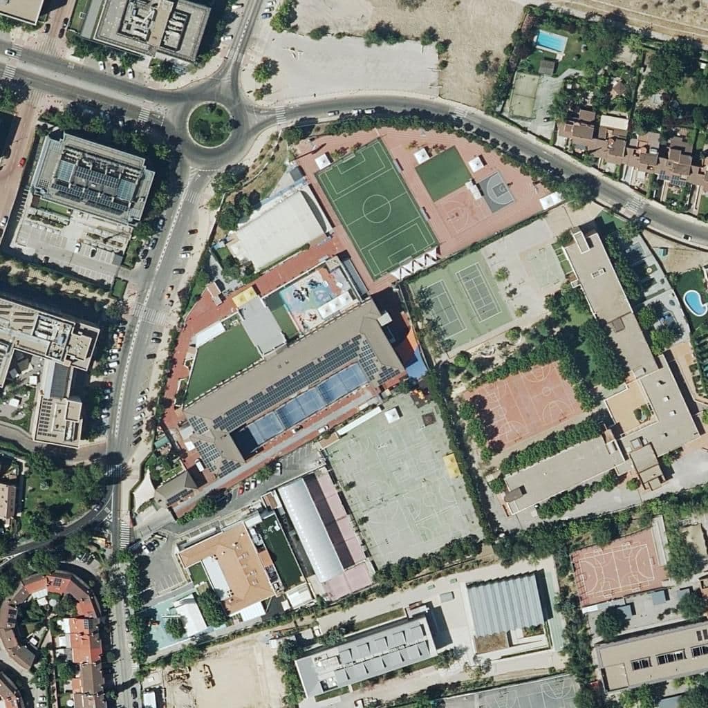 Aerial view of the grounds of Escuela De Musica Del Colegio Brains