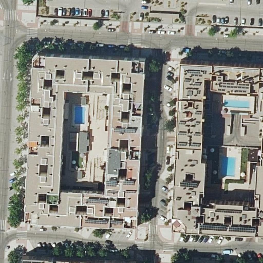Вид сверху на территорию школы «Nemomarlin Alcobendas»