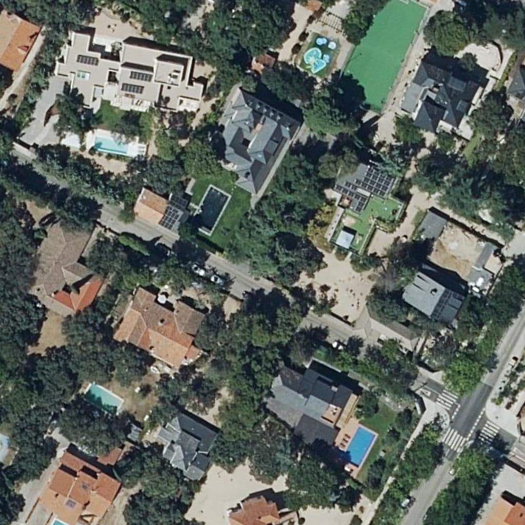 Вид сверху на территорию школы «Green Stone British International School (Britanico)»