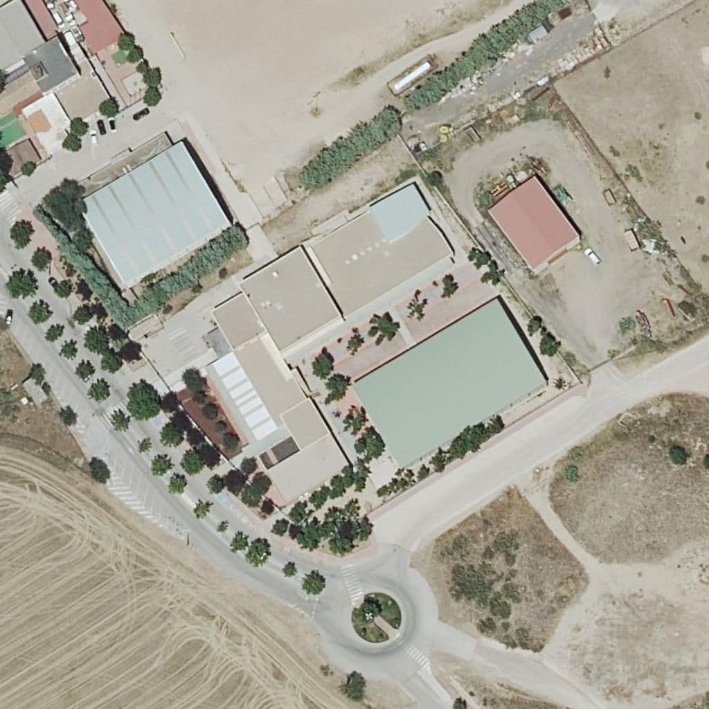 Вид сверху на территорию школы «Centro Academico De Entrenadores De Futbol De Alalpardo»