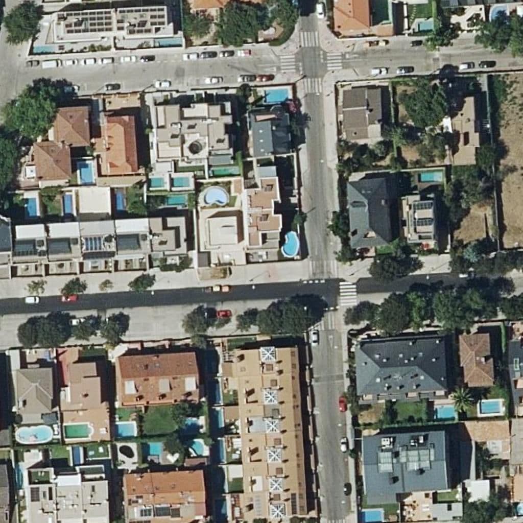 Aerial view of the grounds of Tierra Lala
