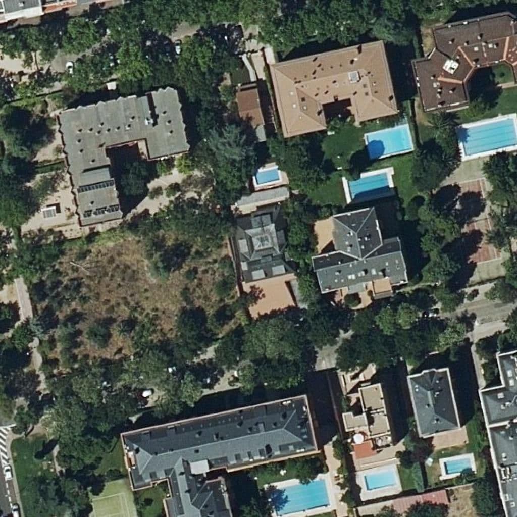 Aerial view of the grounds of Escuela Superior De Musica Forum Musikae