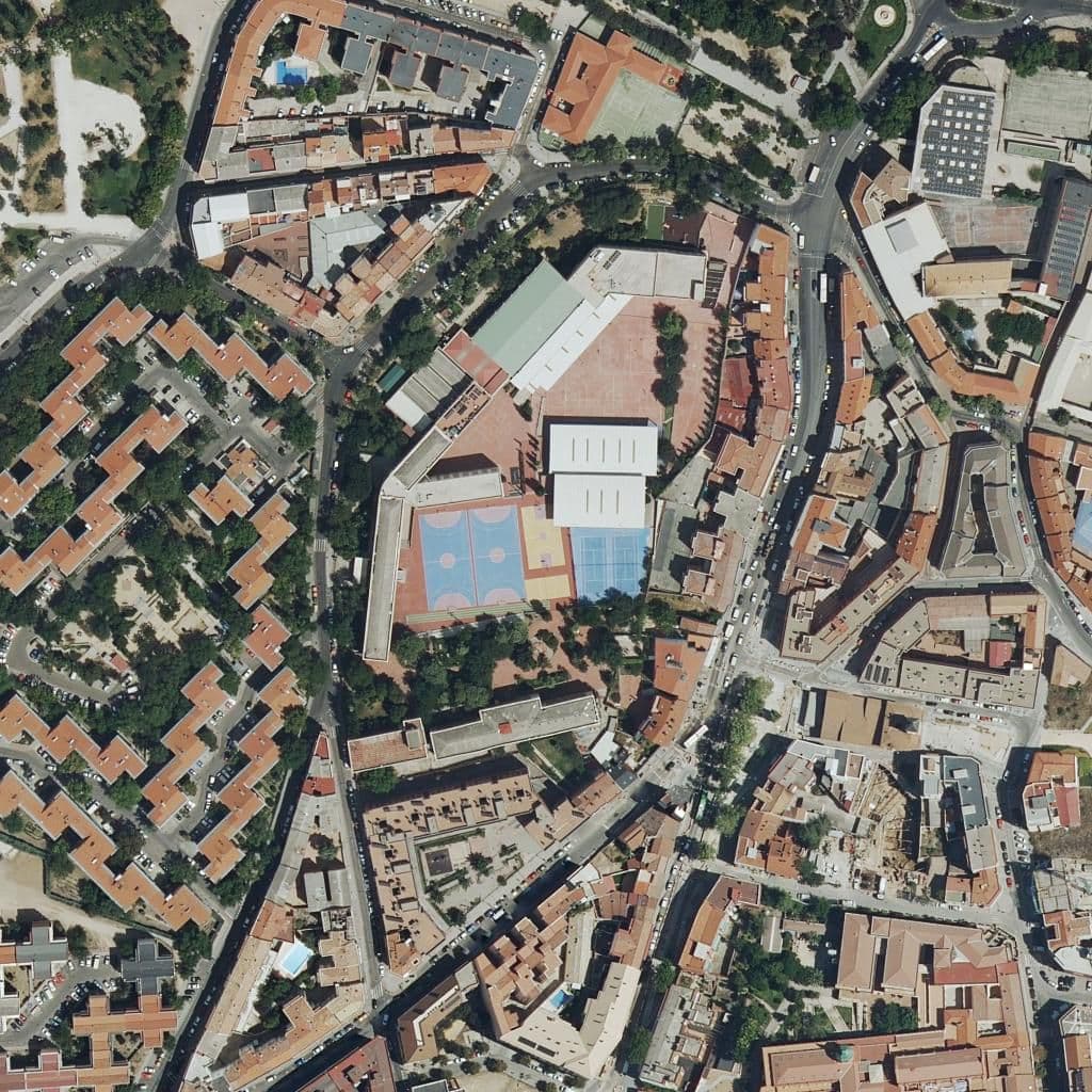 Aerial view of the grounds of Aprendea Fp