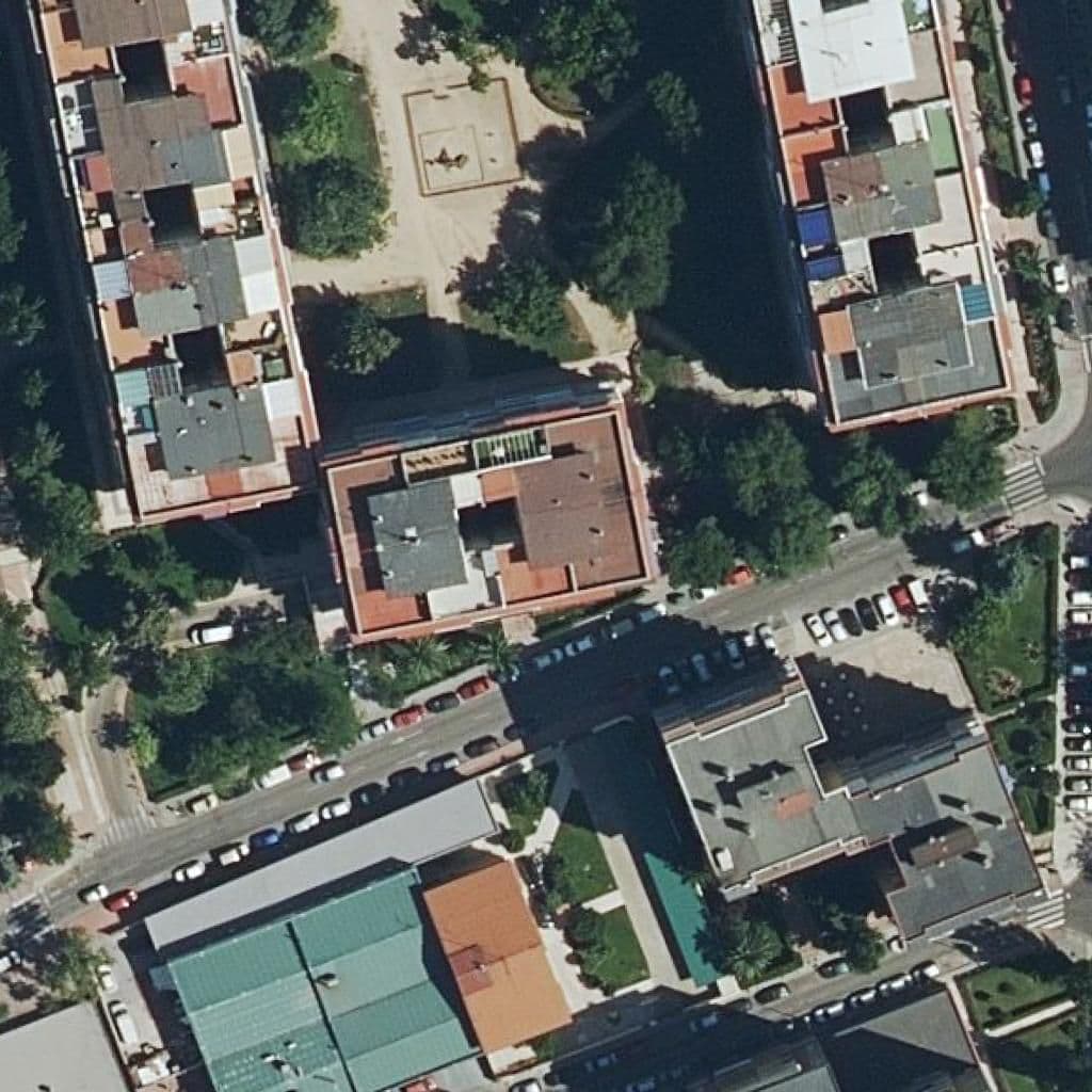 Вид сверху на территорию школы «Campus Fp Mostoles»