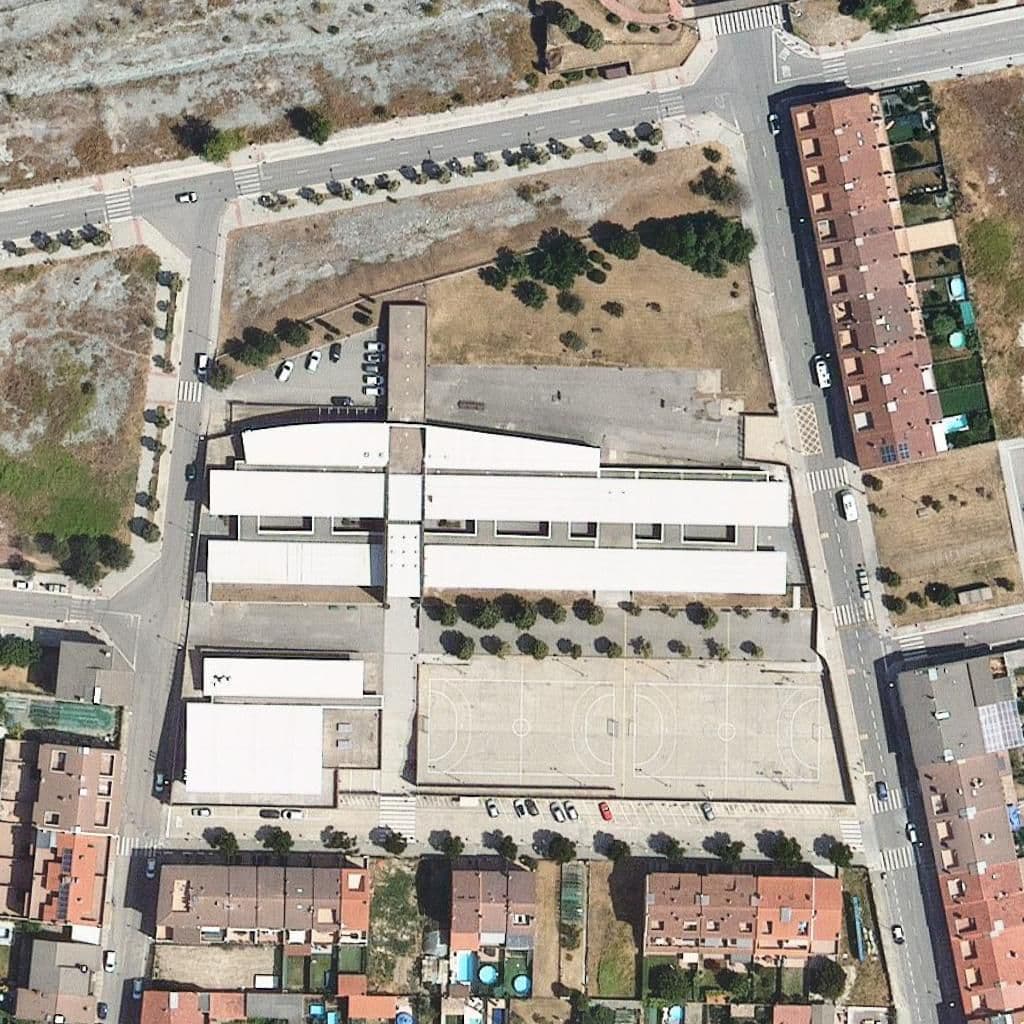 Aerial view of the grounds of Institut Cirviànum De Torelló