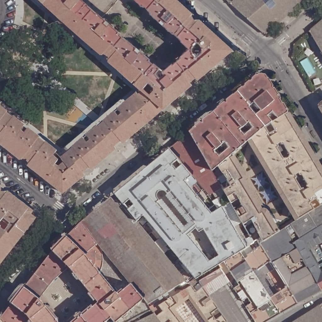 Вид сверху на территорию школы «Montaigne»