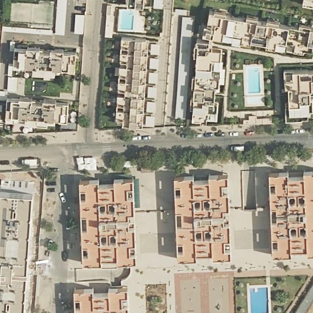Aerial view of the grounds of Chupetines La Arruzafa