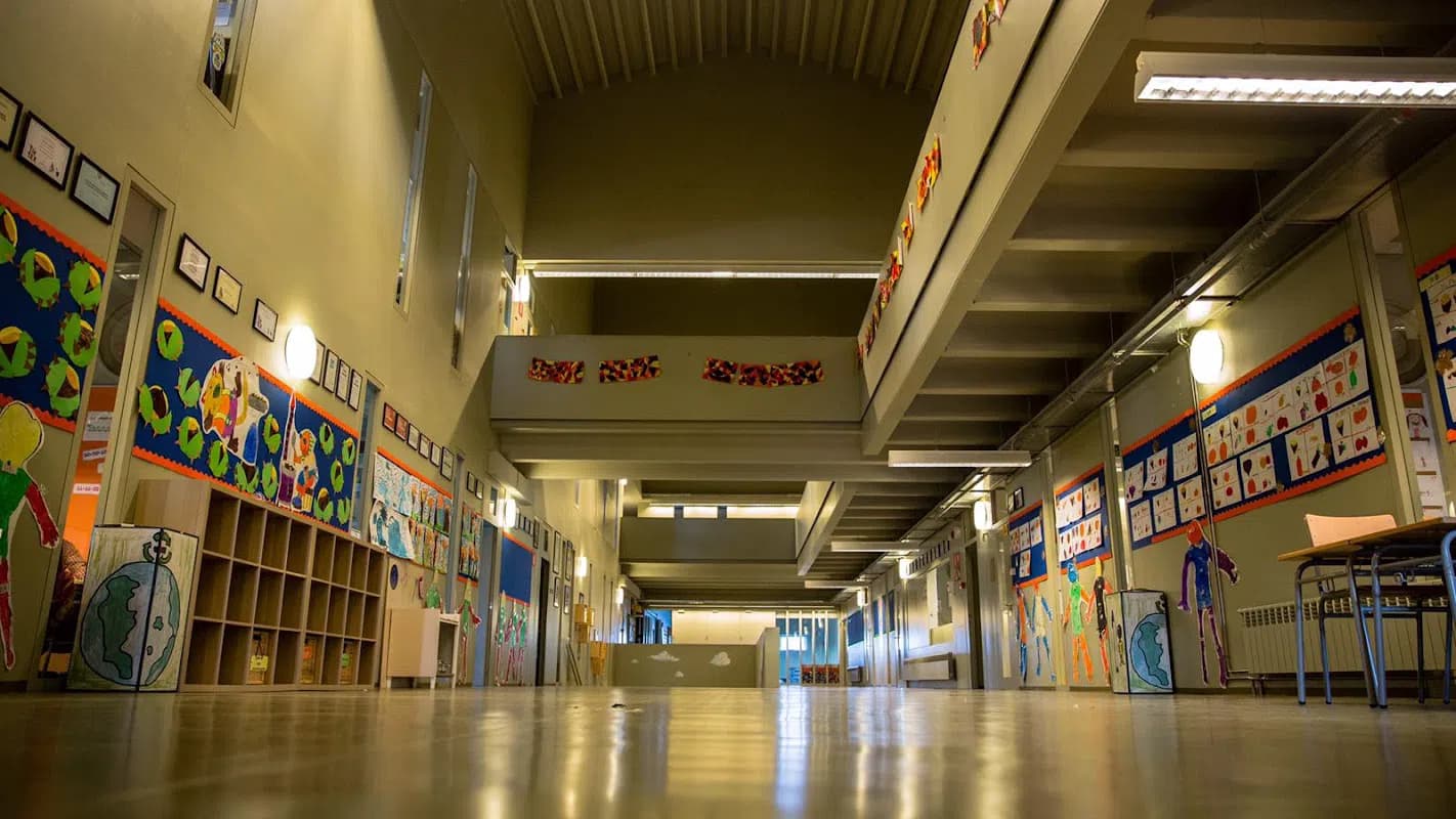 Escola La Bòbila
