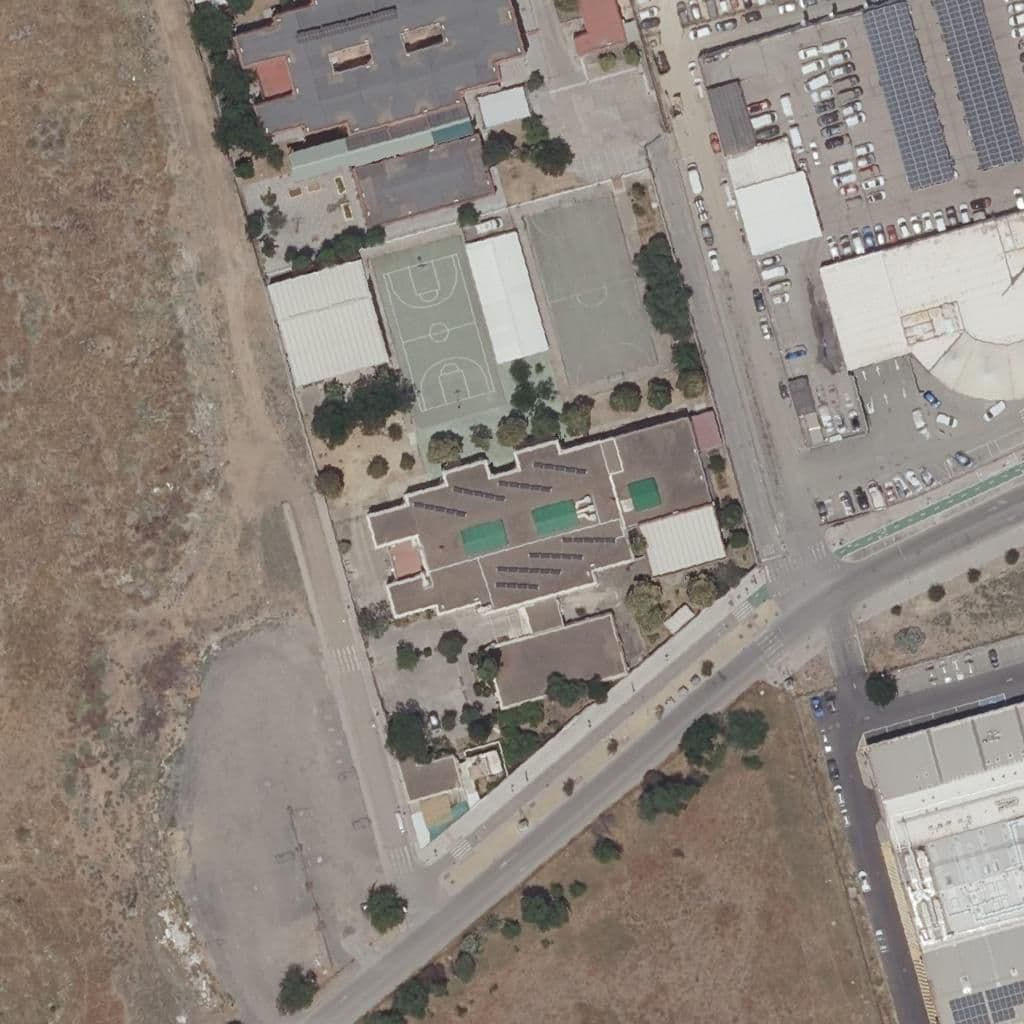 Aerial view of the grounds of Federico Mayor Zaragoza