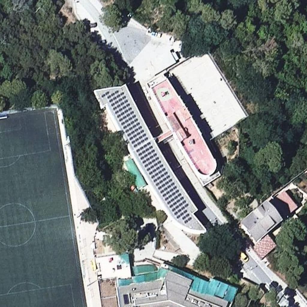 Aerial view of the grounds of Escola Nabí