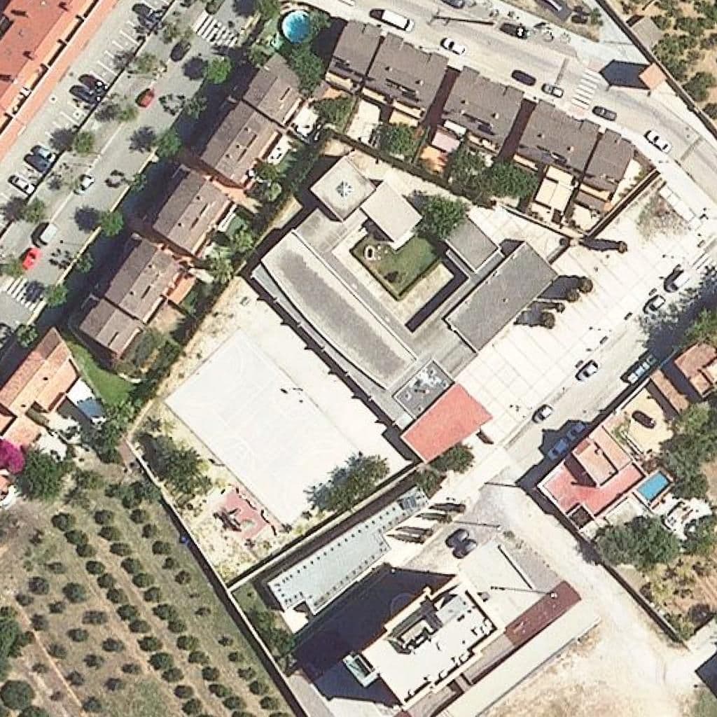 Aerial view of the grounds of Escola Marjal - Zer Mediterrània