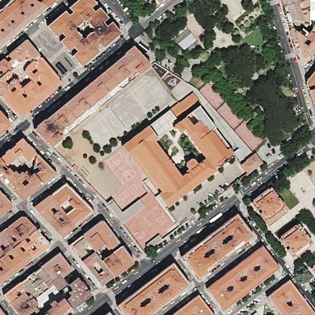 Aerial view of the grounds of Esclavas Sagrado Corazón De Jesús