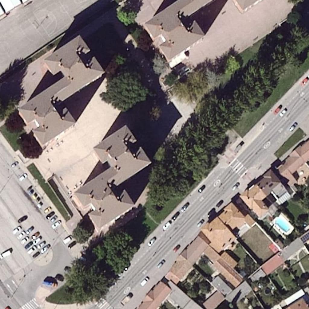 Вид сверху на территорию школы «Liceo Castilla»
