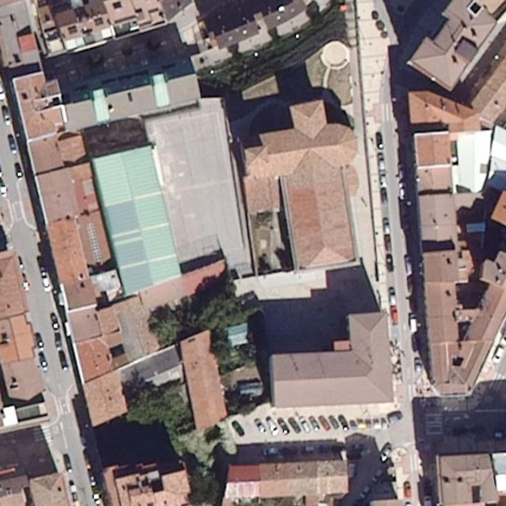 Вид сверху на территорию школы «San Pedro Y San Felices»