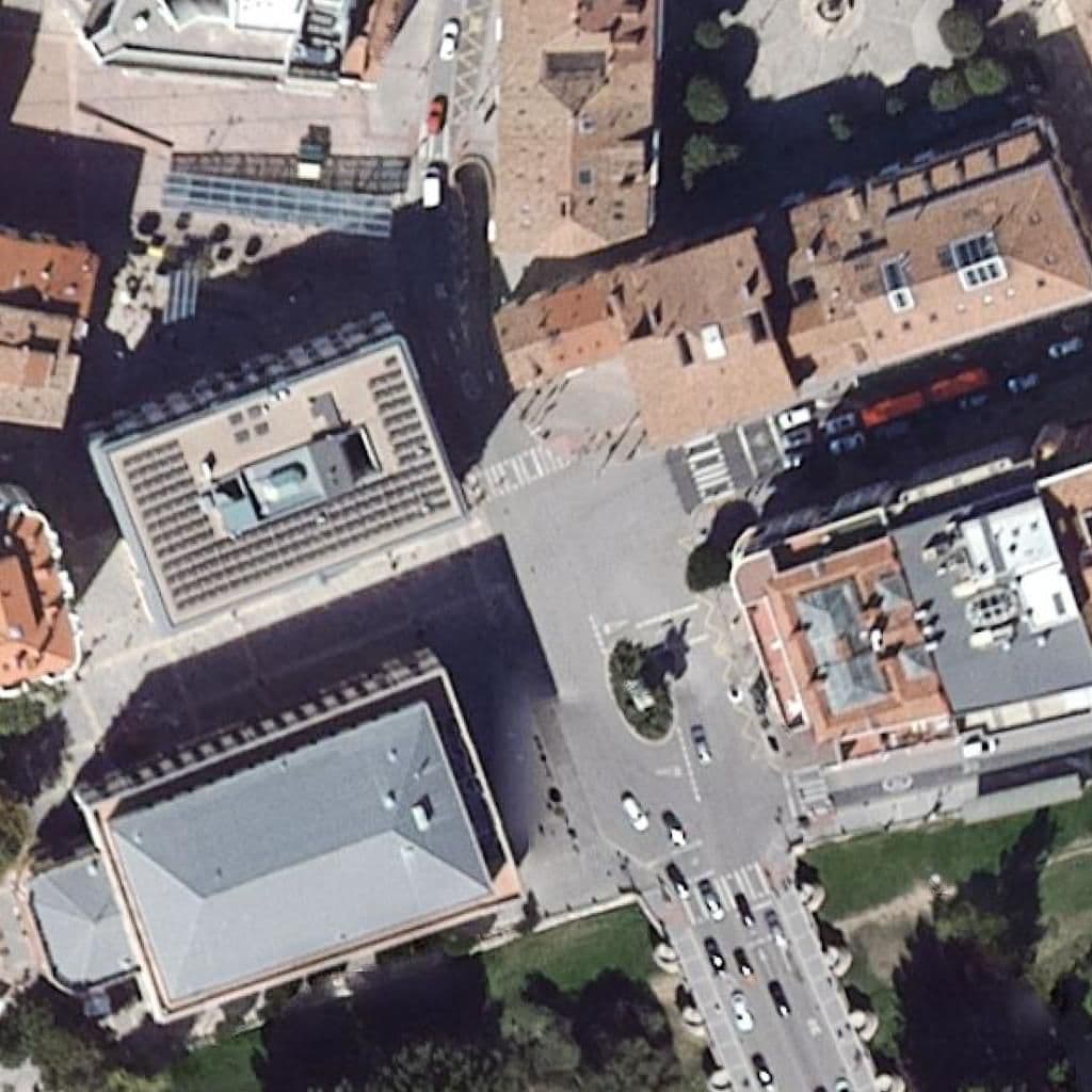 Aerial view of the grounds of Cinco Sentidos