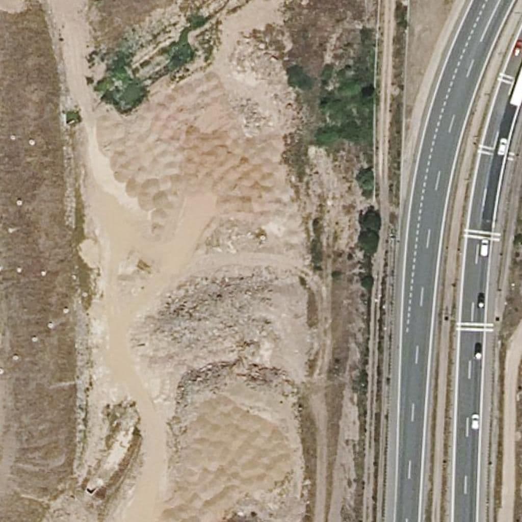 Aerial view of the grounds of El Tren
