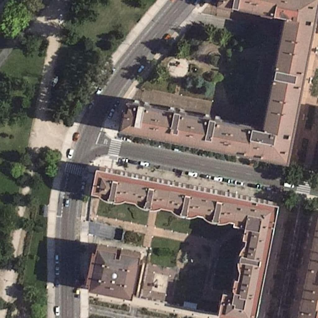 Aerial view of the grounds of La Suite Infantil