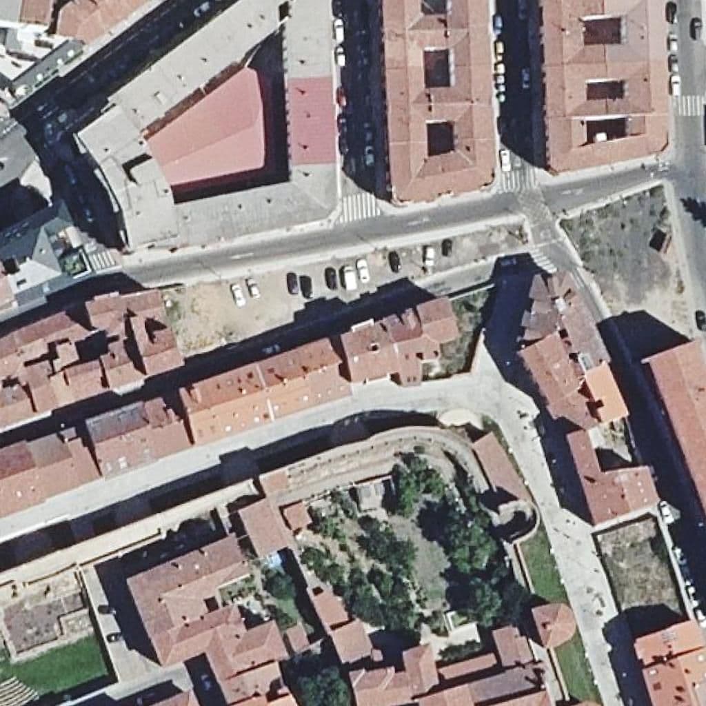 Вид сверху на территорию школы «San Lorenzo»