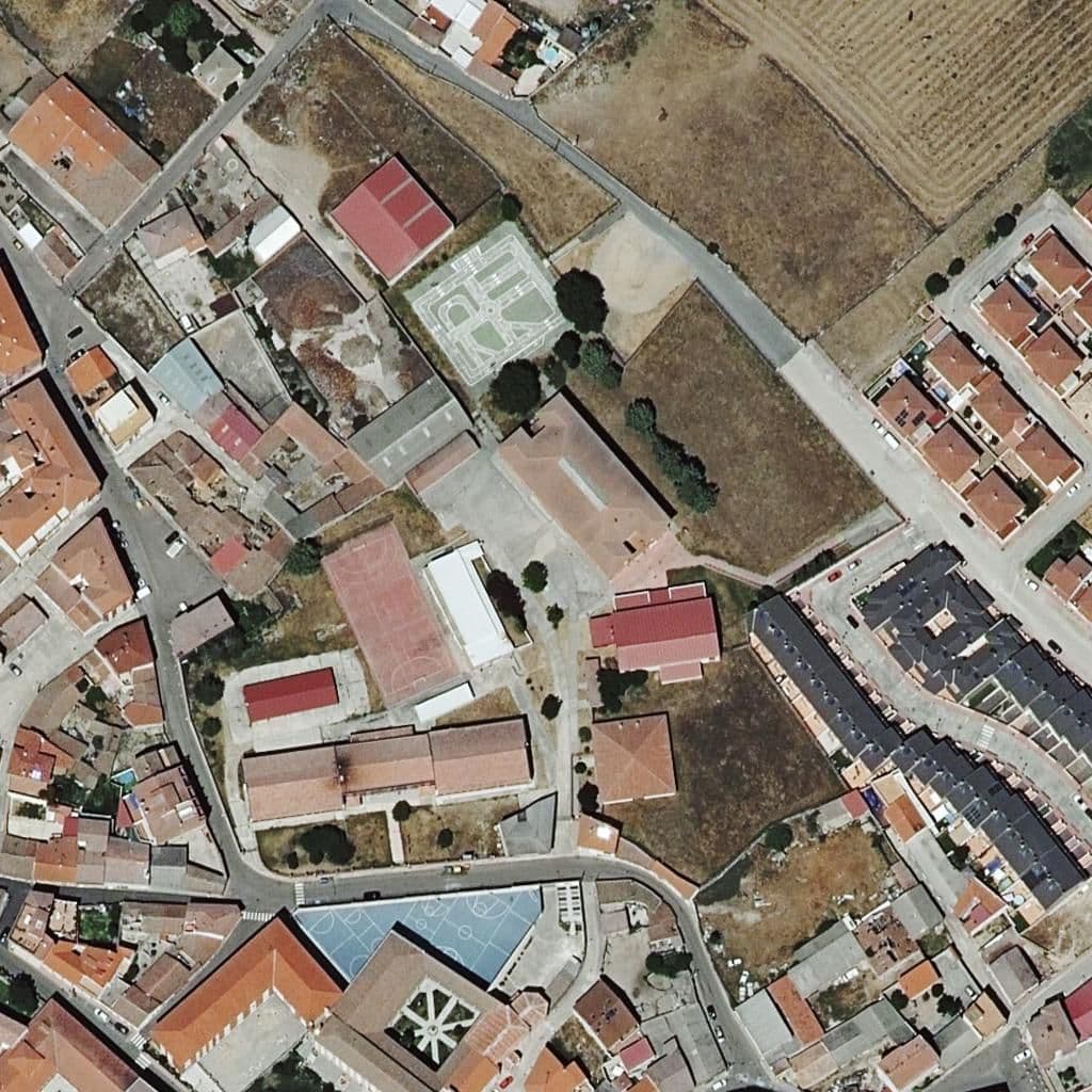 Aerial view of the grounds of Escuela De Música De Alba De Tormes