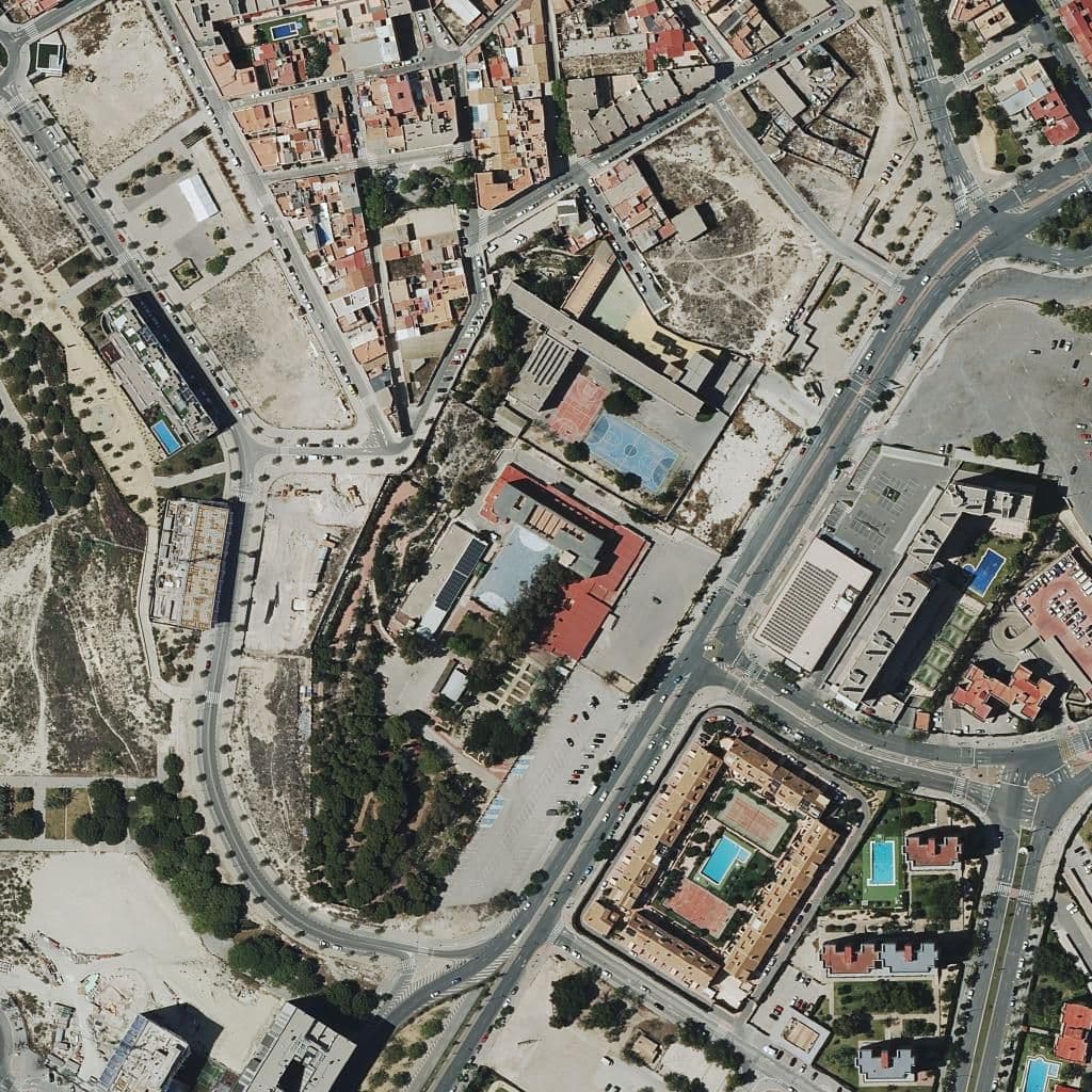 Aerial view of the grounds of Centre Privat Nazaret