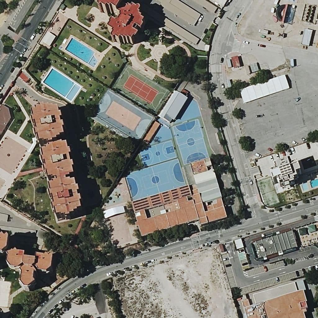 Вид згори на територію школи «Ceip San Fernando»