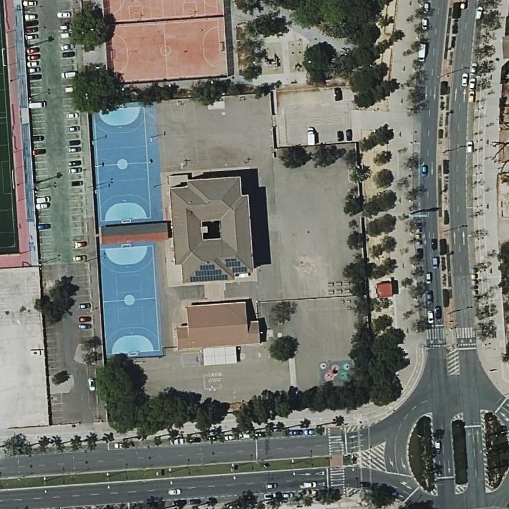 Вид згори на територію школи «Ceip Florida»