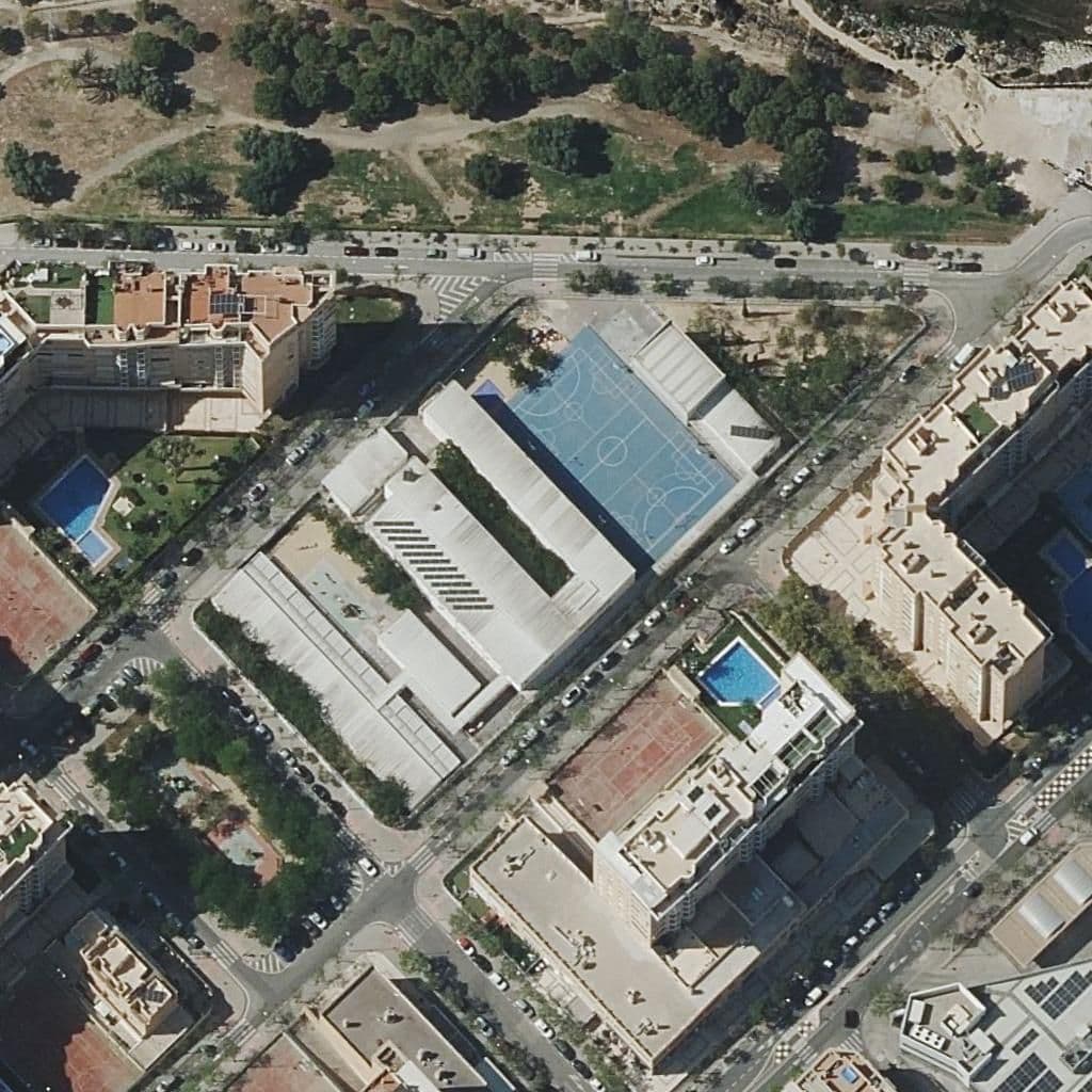 Aerial view of the grounds of Ceip San Gabriel
