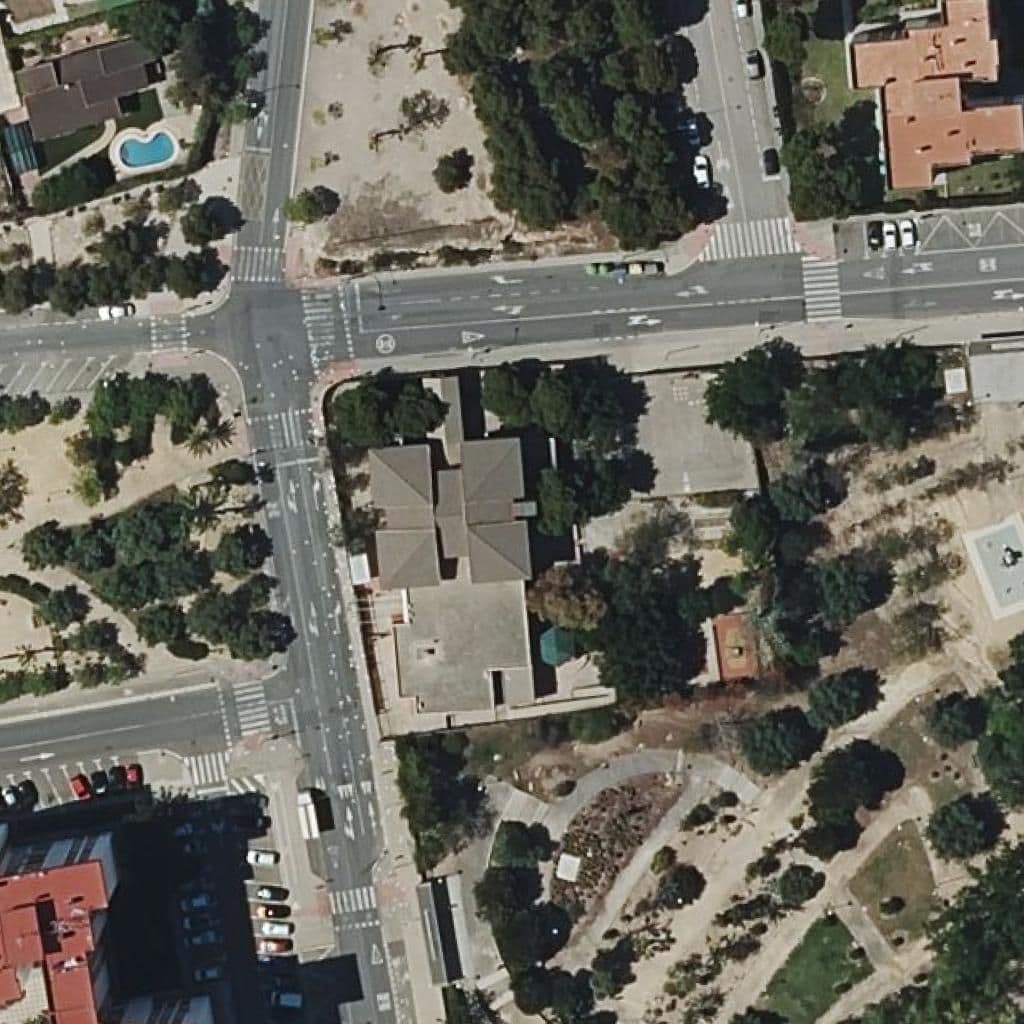 Aerial view of the grounds of Cee Púb. Lo Morant
