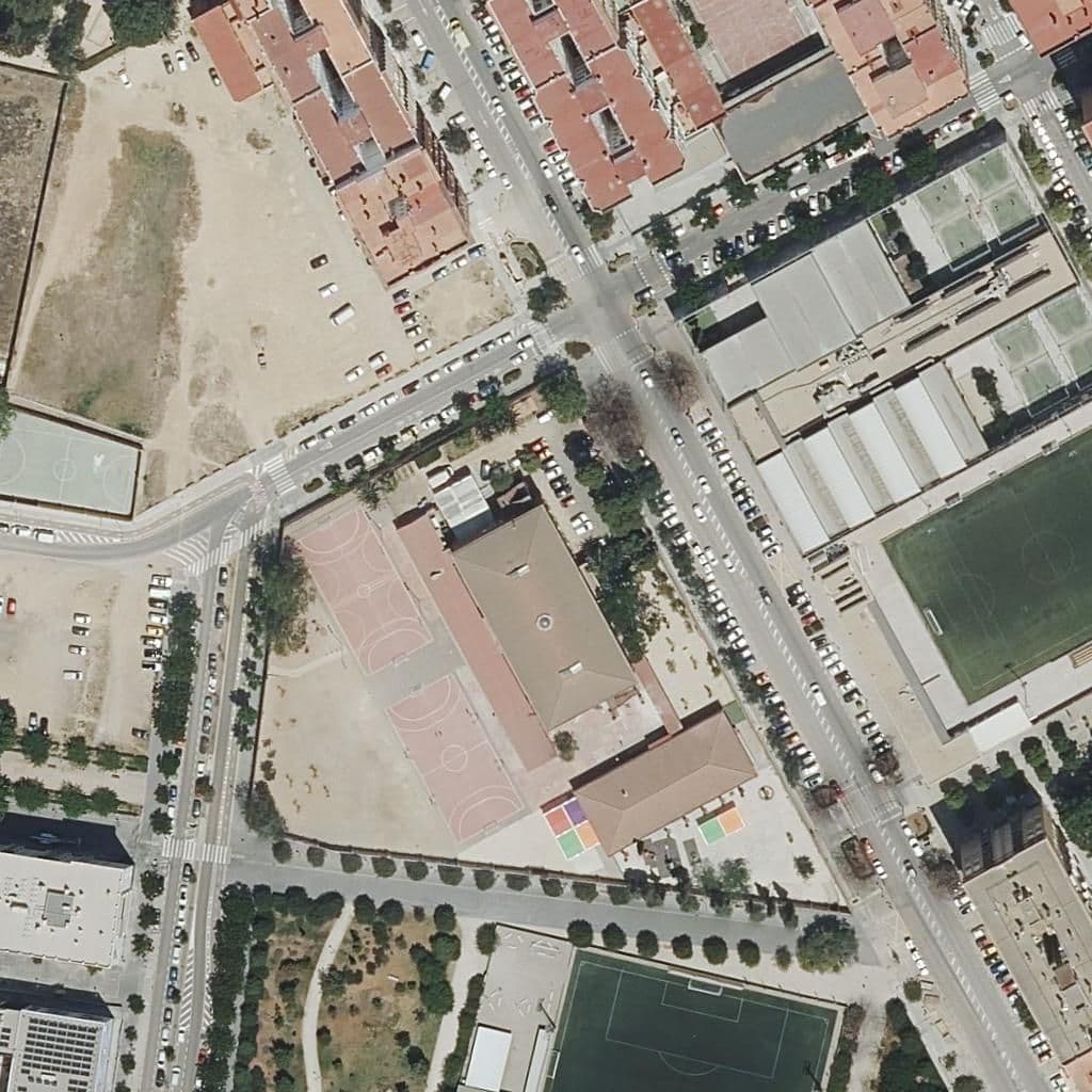 Aerial view of the grounds of Centre Privat Martí Sorolla