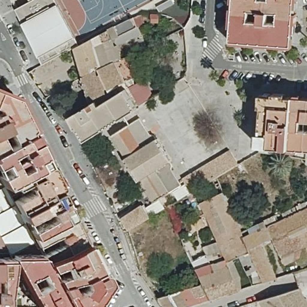 Aerial view of the grounds of Ceip Doctor Olóriz
