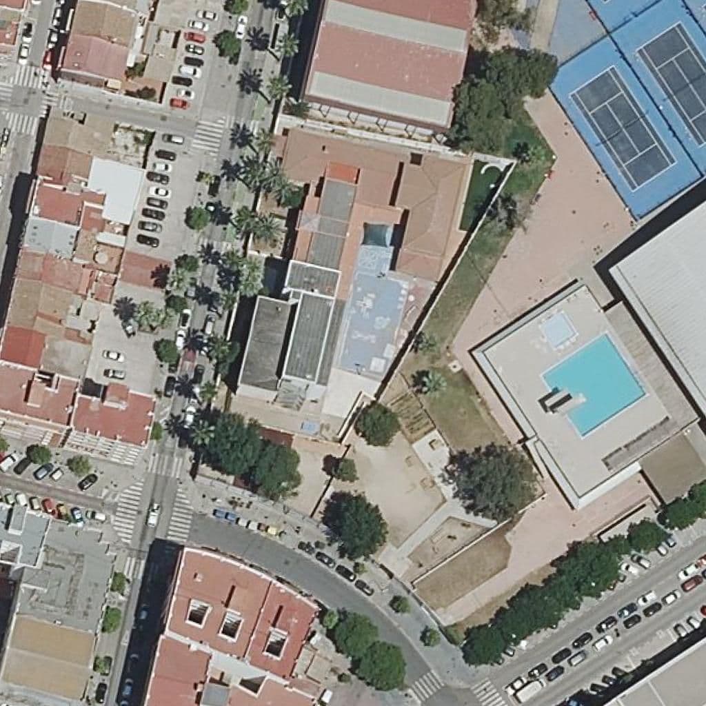Вид згори на територію школи «Ceip Las Moreras»