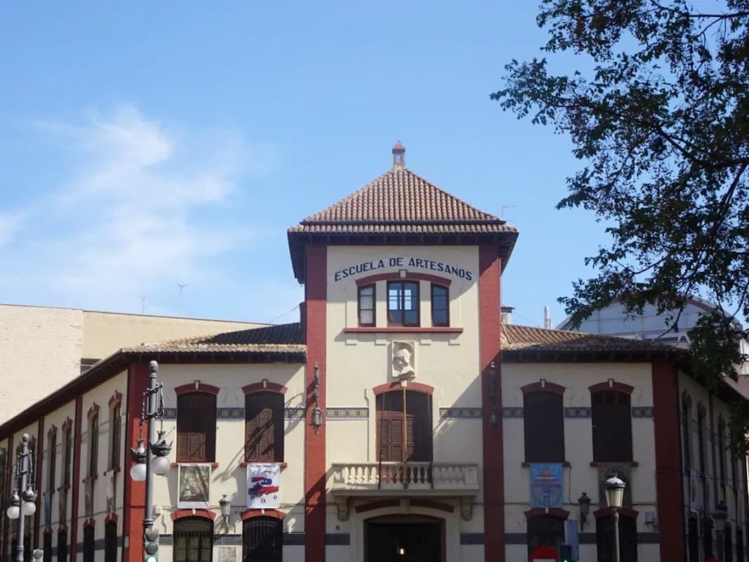 Centre Privat Escuelas Profesionales De Artesanos