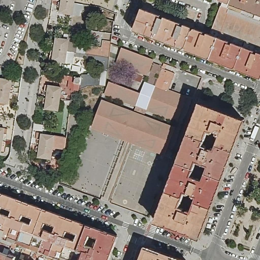 Aerial view of the grounds of Centre Priv. Ed. Infantil Ciudad Jardín