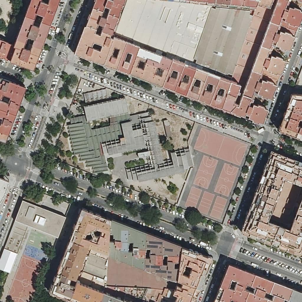 Aerial view of the grounds of Ies Sorolla