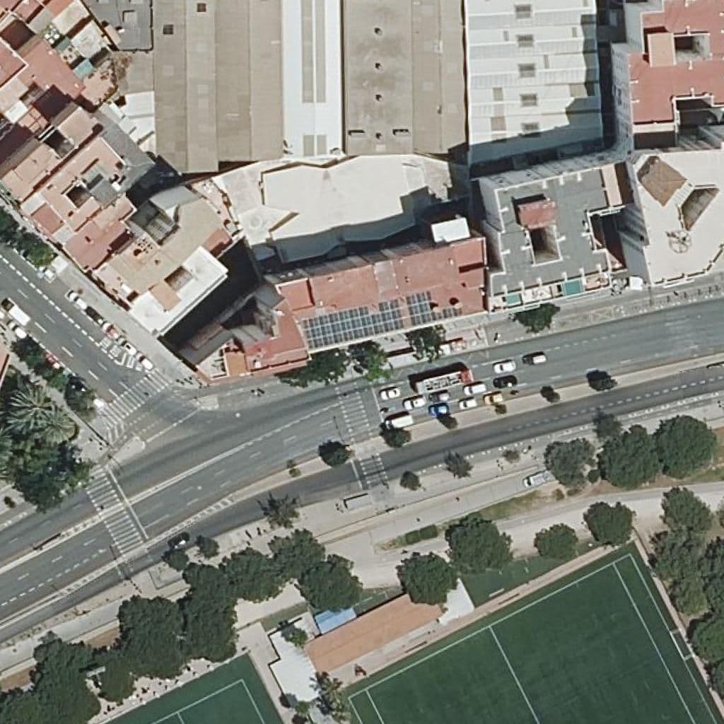 Aerial view of the grounds of Escola Oficial Idiomes València-Saïdia